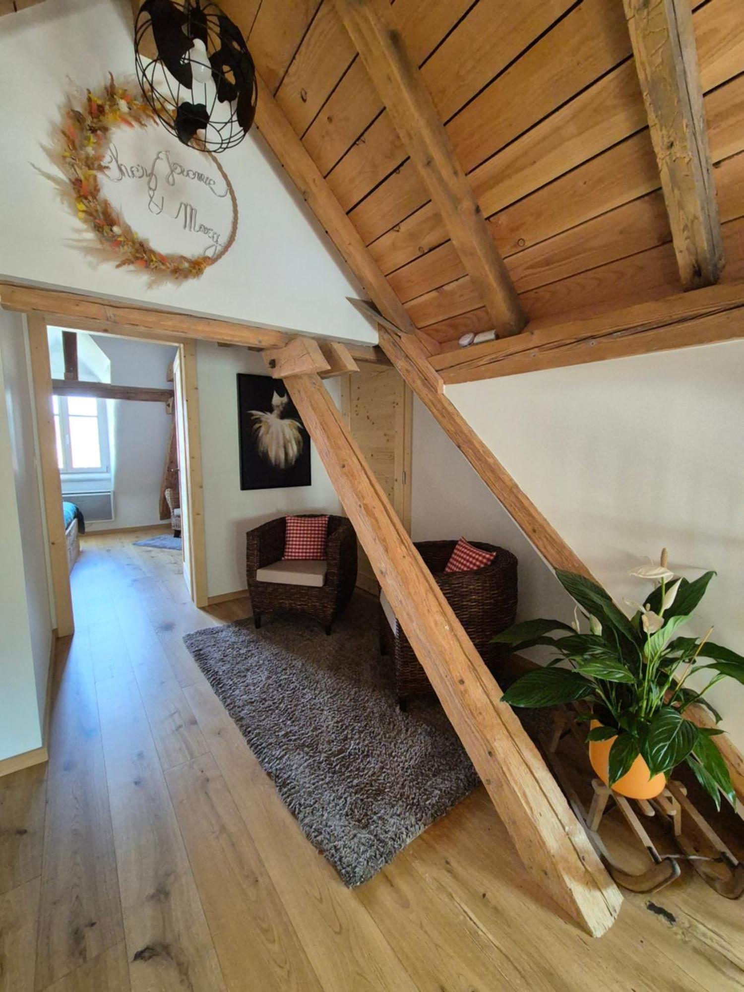 Вилла Chez Jeremie & Mary Breitenau Экстерьер фото